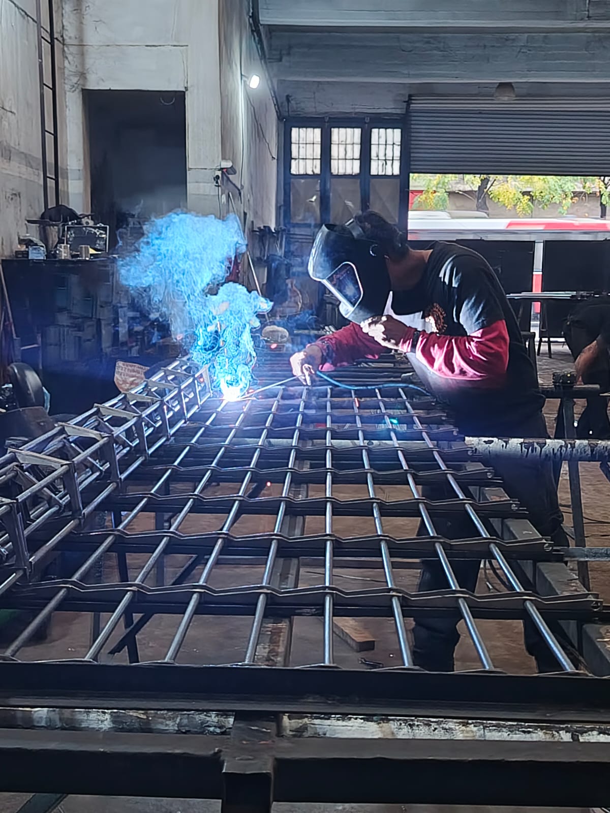 Cortina metálica residencial